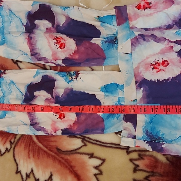 ❣️Ladies Reverse open back slim fit size L (#409) - Picture 11 of 13